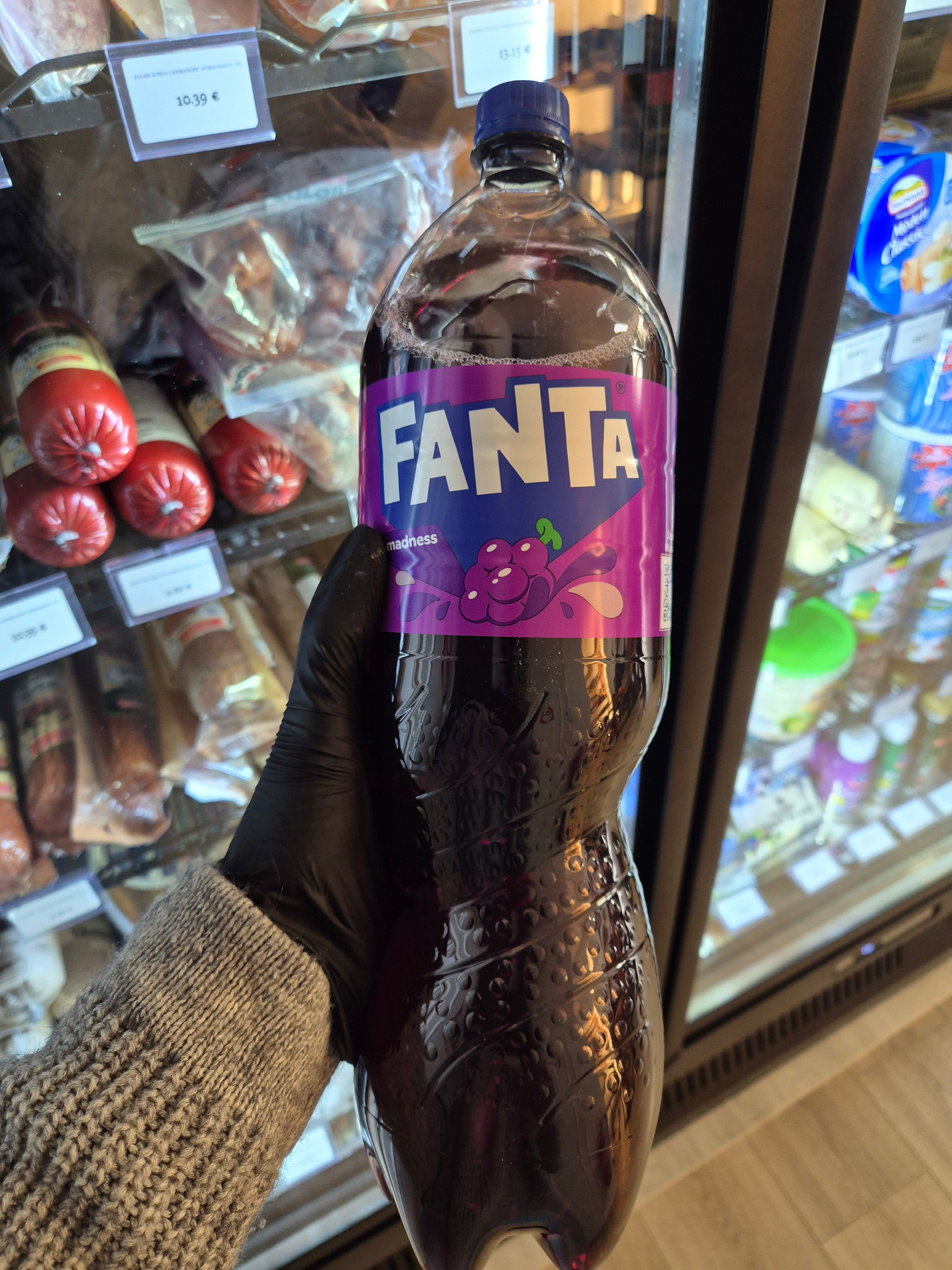 Fanta Raisin 2L